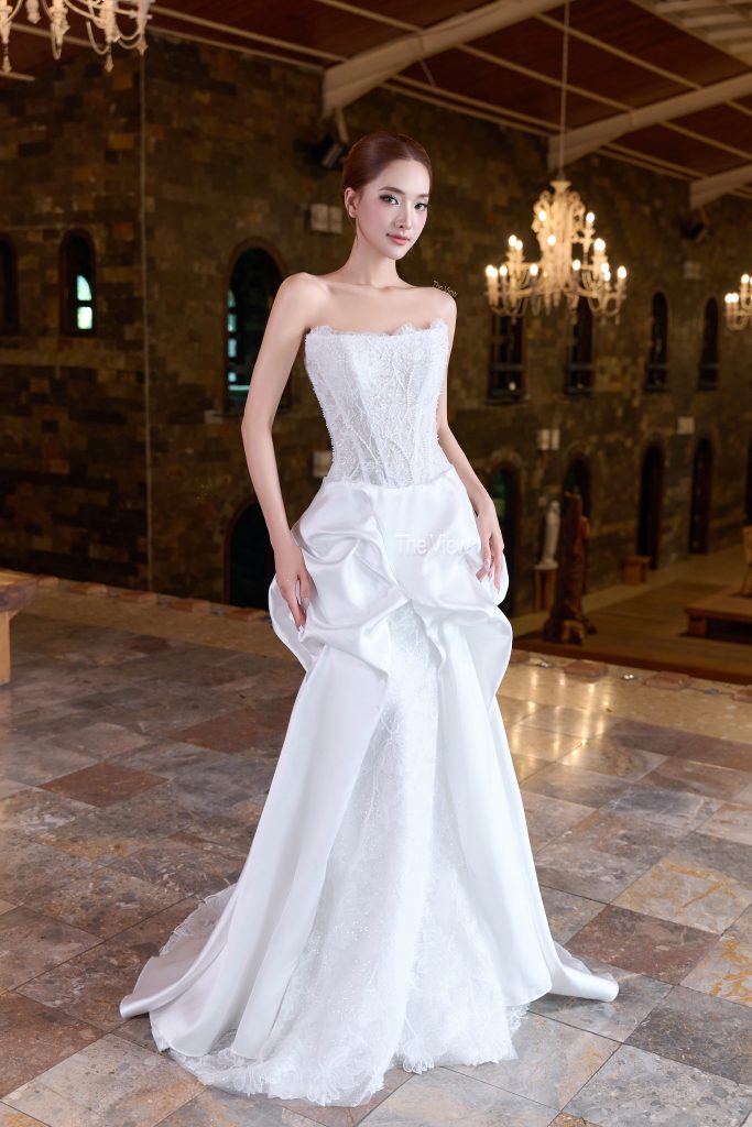 Váy Cưới Cúp Ngực Corset Dáng Suông Phối Tùng Bồng Hông Giấu Khuyết Điểm Vòng 2 