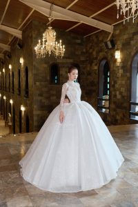 Váy cưới ren kín cổ nhà thờ mẫu LIMITED from thiết kế tinh tế mặc lễ nhà thờ Cổ cao
