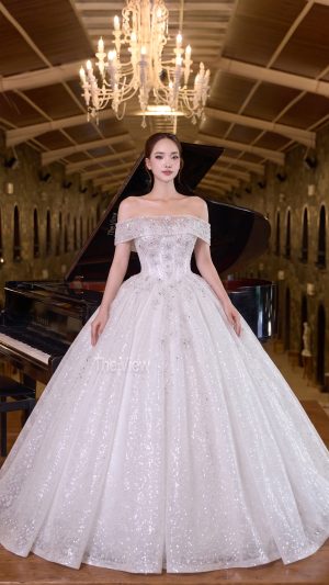 Váy Cưới Đứng Cổng 2 Trong 1 Tháo Lắp Tay Linh Hoạt Đính Đá Lấp Lánh