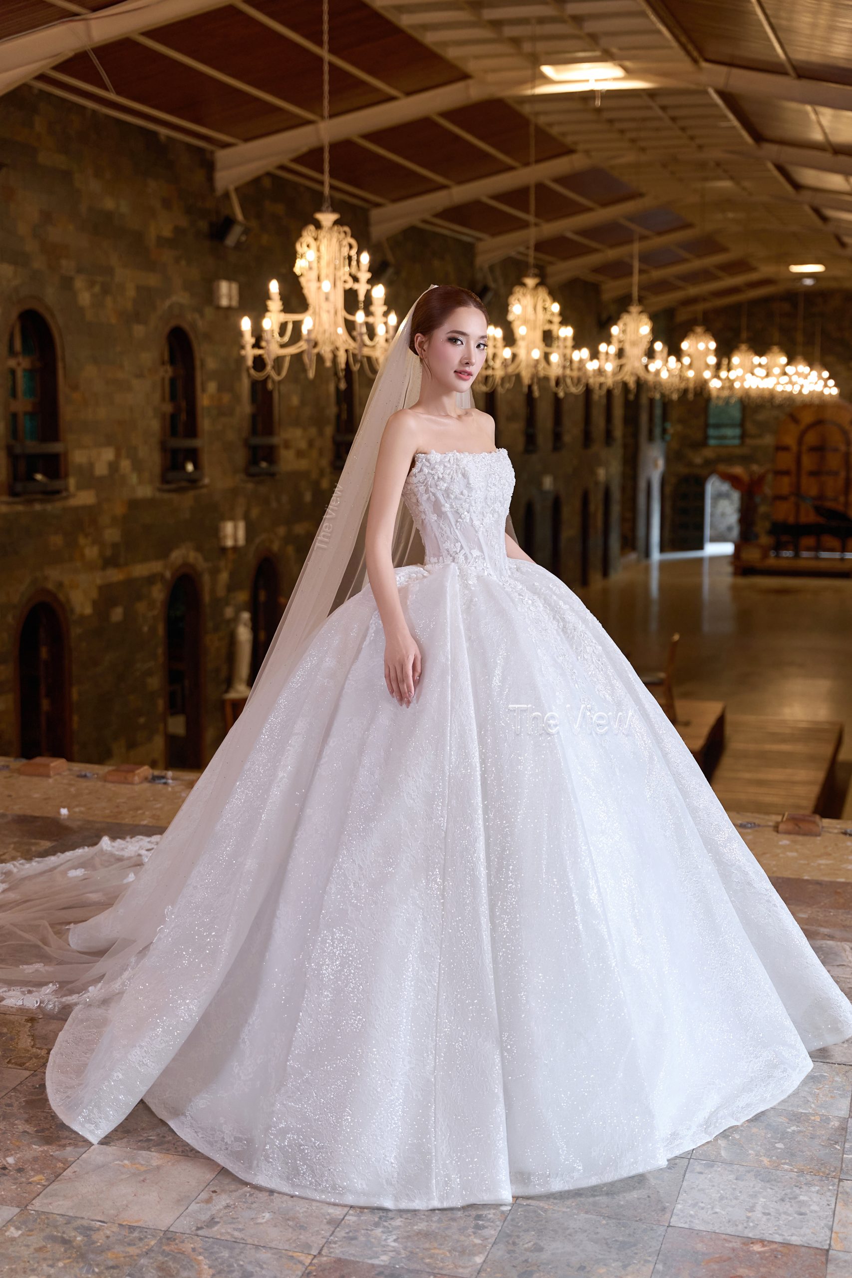 váy cưới làm lễ xòe phồng kim tuyến cao cấp váy cưới làm lễ xòe phồng kim tuyến cao cấp
