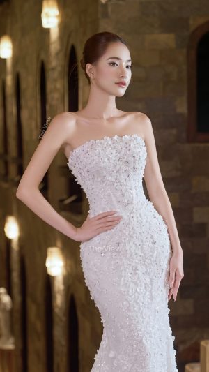 Váy đuôi cá họa tiết ren hoa 3d đính đá từ thân đến tùng váy váy xòe dể di chuyển